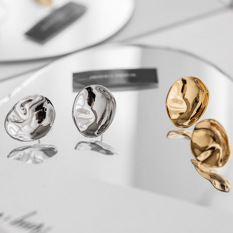 Irregular Bright Metallic Studs
