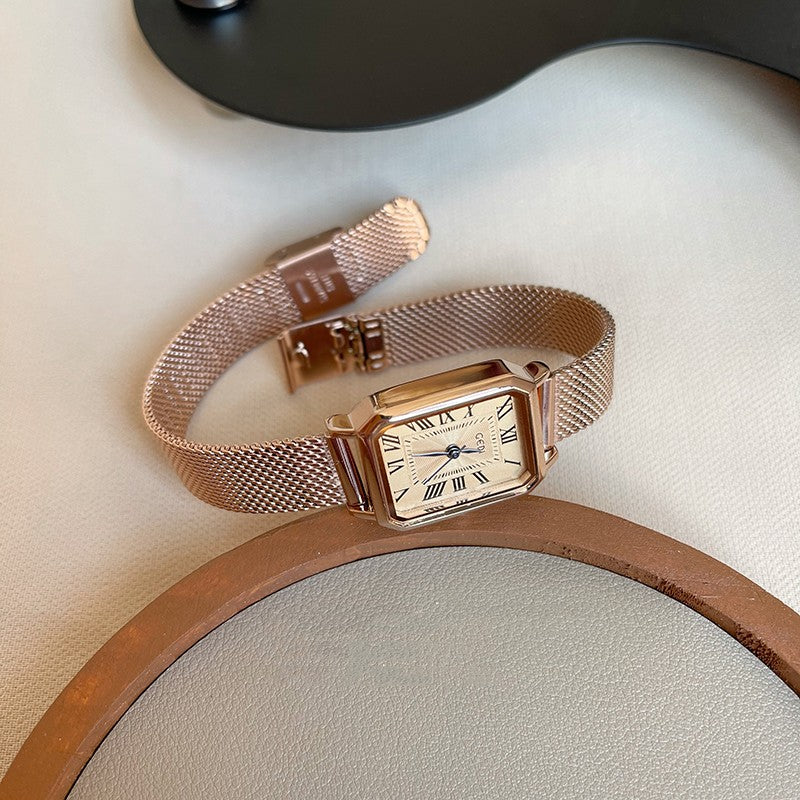 Square Dial Retro Quartz Watch