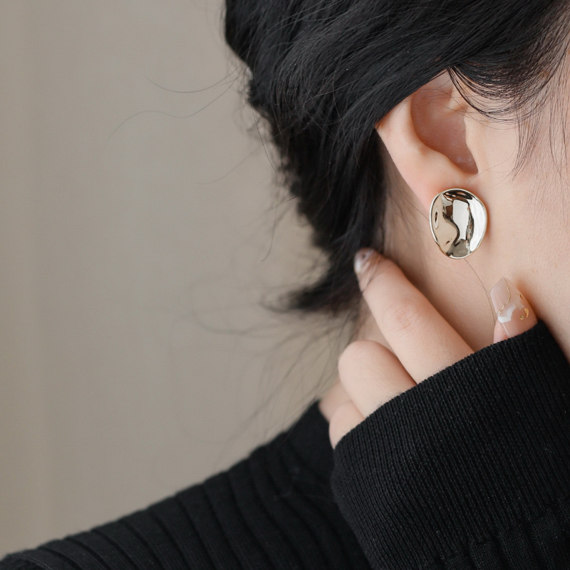 Irregular Bright Metallic Studs