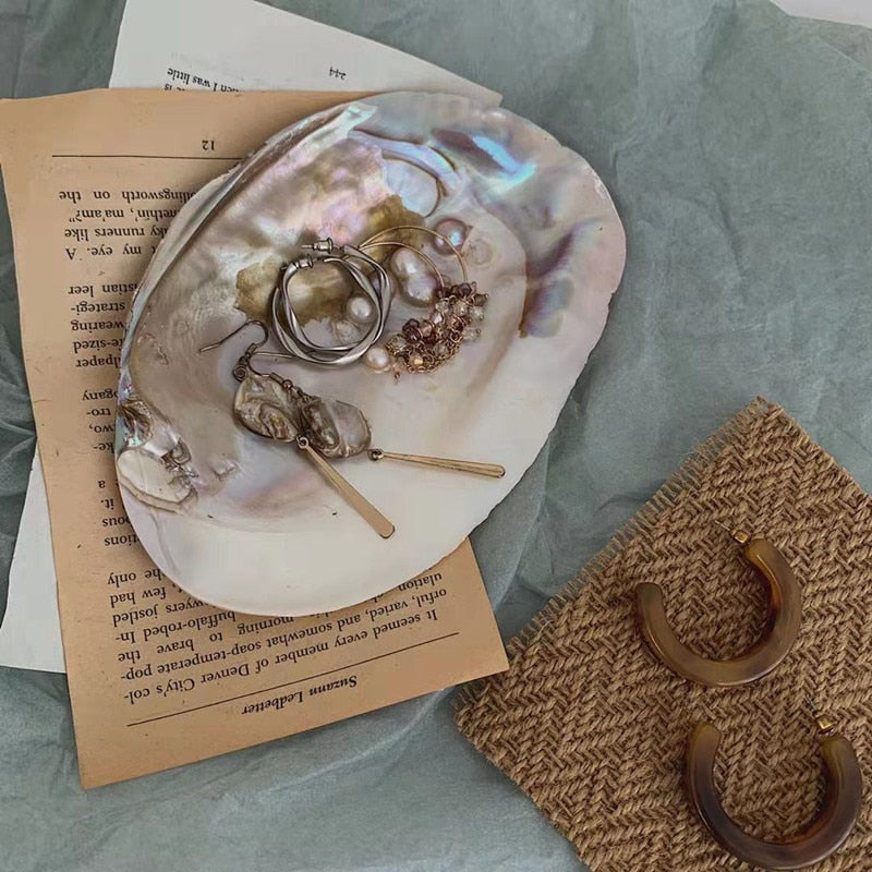 Natural Oyster Shell with Pearl Jewelry Storage Tray