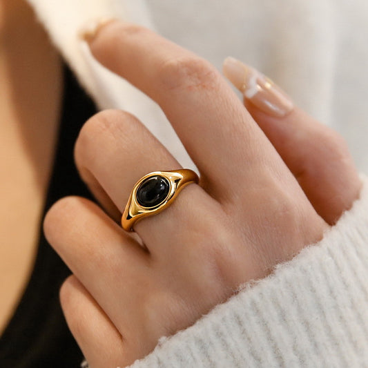 Black Agate Bold Ring