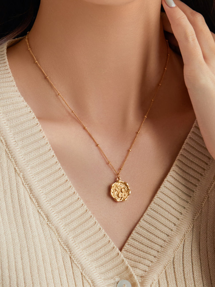 Mark of Blossom Gold Pendant Necklace