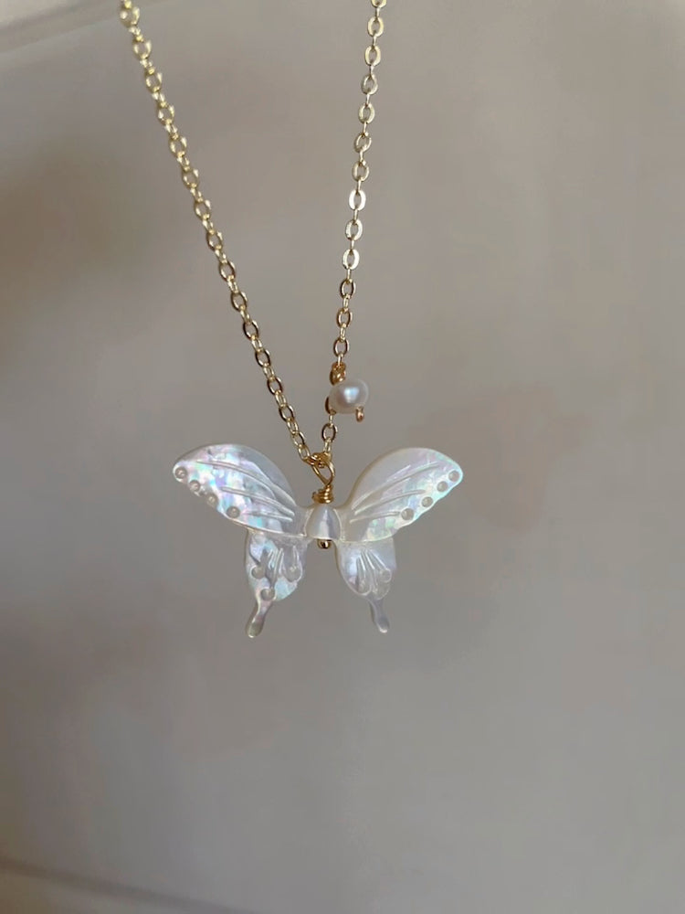 Shell Butterfly Pendant Necklace