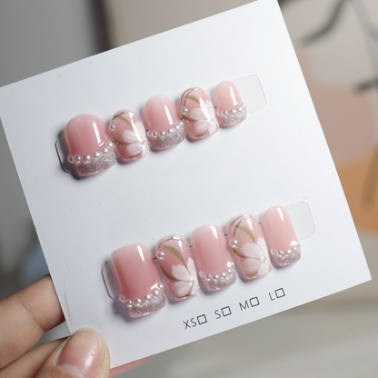 Floral Pearl Pink Medium Square Press On Nails