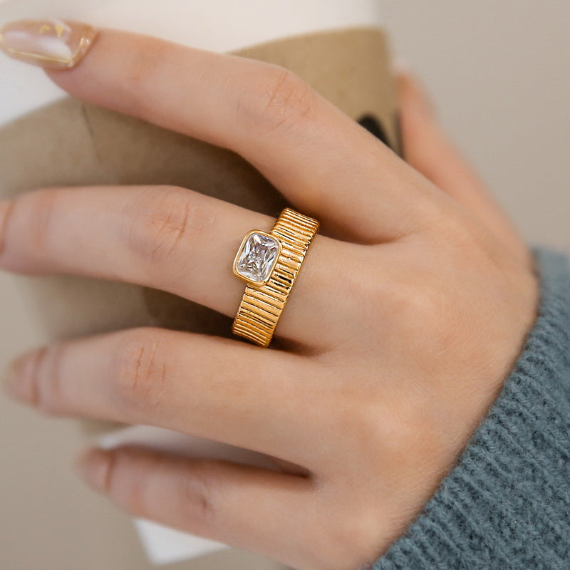 Rectangular Zircon Gear Band Ring