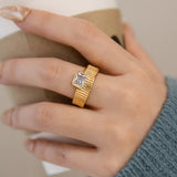 Load image into Gallery viewer, Rectangular Zircon Gear Band Ring