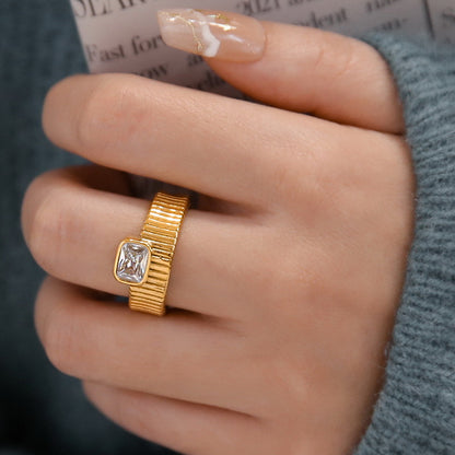 Rectangular Zircon Gear Band Ring